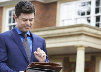 The 10 Best Real Estate Agents Near Me (with Free Estimates)