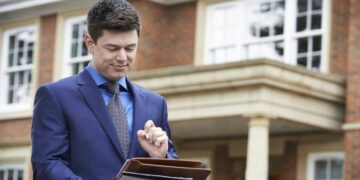 The 10 Best Real Estate Agents Near Me (with Free Estimates)